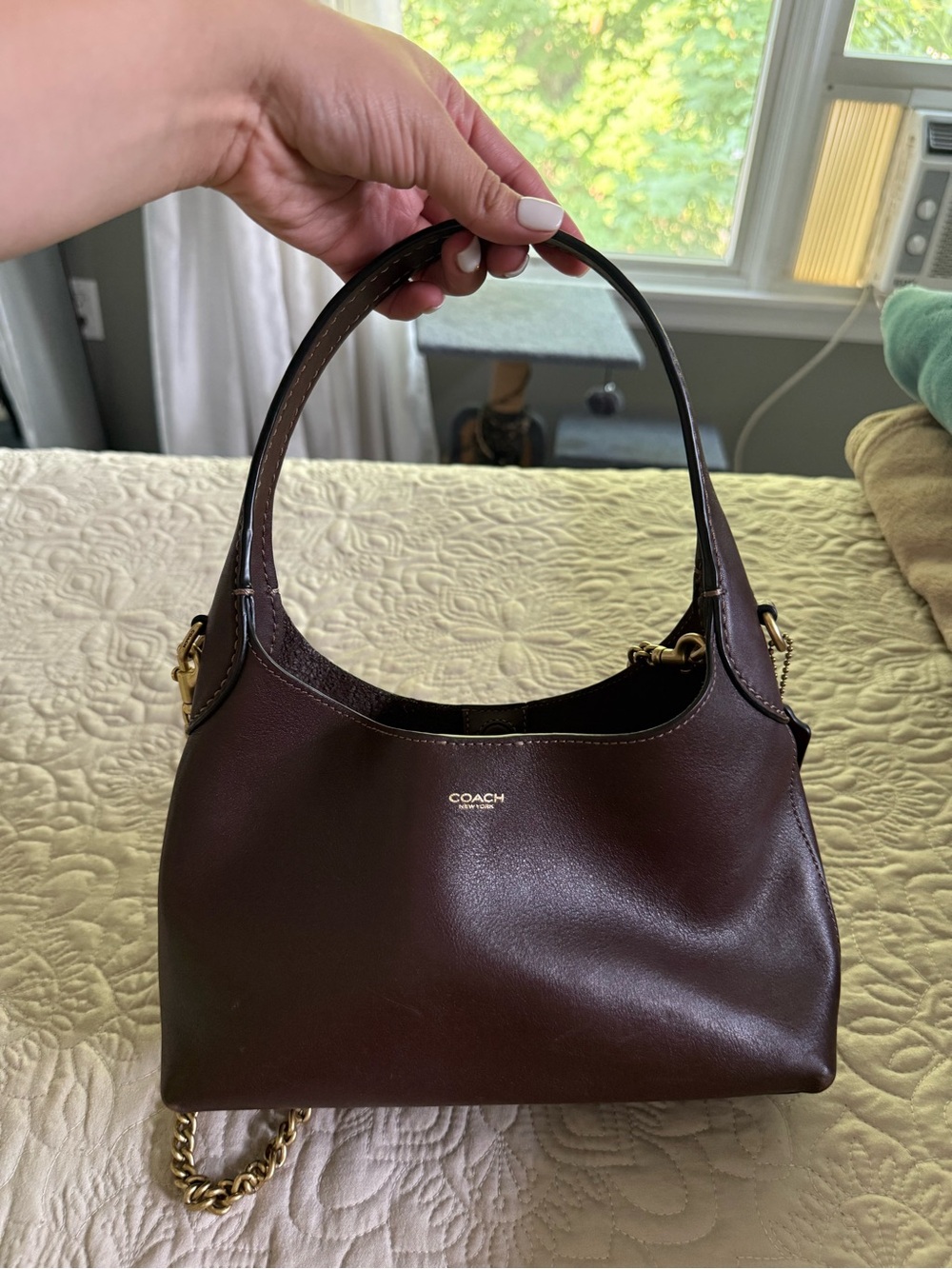 Brown Brooklyn Shoulder Bag w Gold Hardware